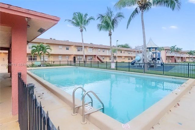 101 NE 41st Street C48, Oakland Park, FL 33334