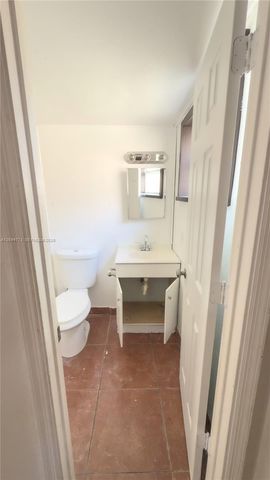 101 NE 41st Street C48, Oakland Park, FL 33334