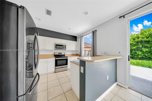 2019 SE 13th Street, Homestead, FL 33035