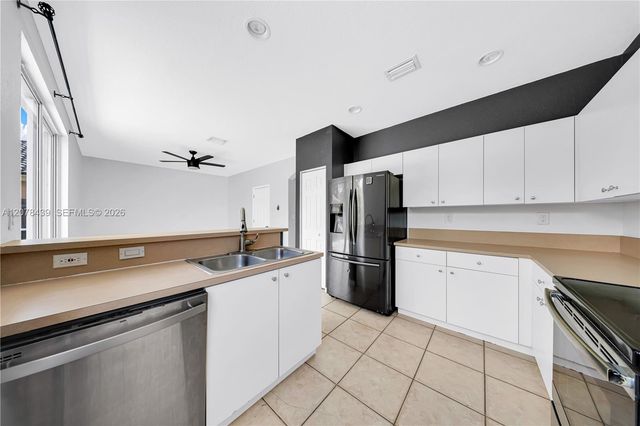 2019 SE 13th Street, Homestead, FL 33035