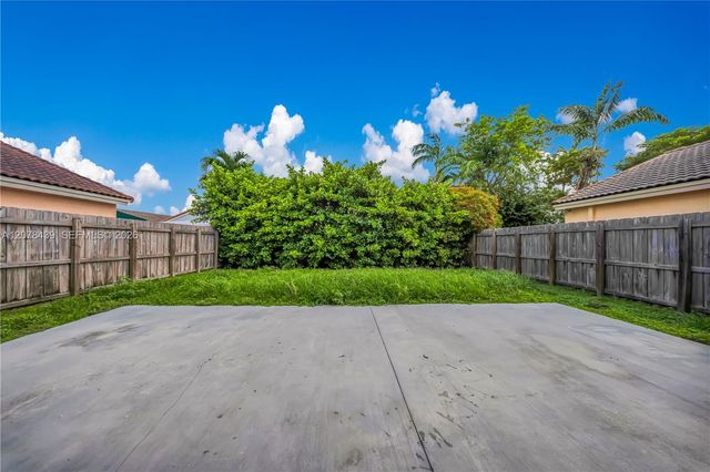 2019 SE 13th Street, Homestead, FL 33035