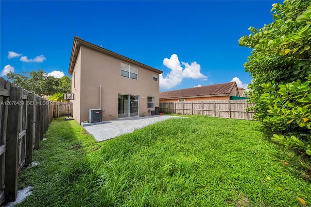 2019 SE 13th Street, Homestead, FL 33035