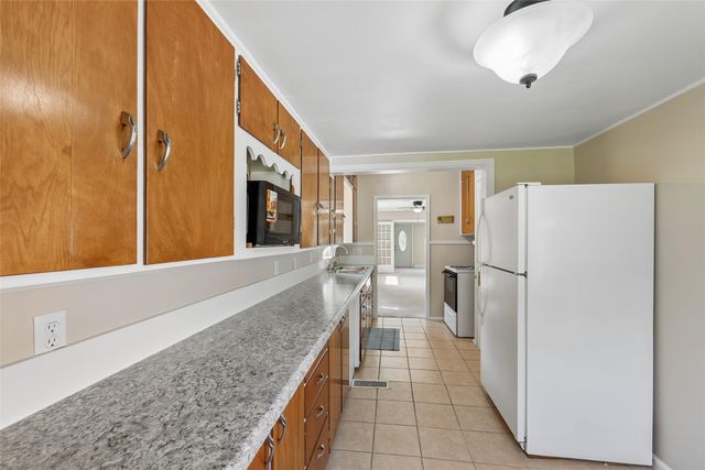 2608 Capitol Avenue, Des Moines, IA 50317