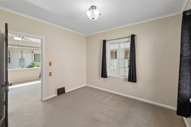 2608 Capitol Avenue, Des Moines, IA 50317