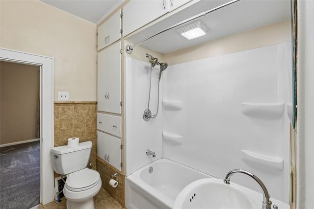 2608 Capitol Avenue, Des Moines, IA 50317