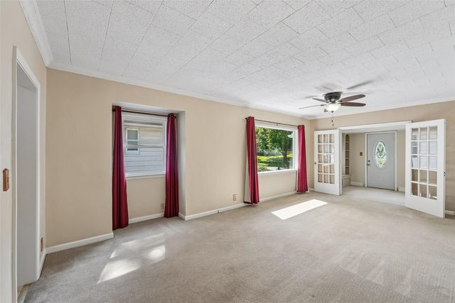 2608 Capitol Avenue, Des Moines, IA 50317