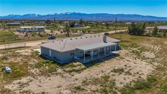 7576 Sunset, Phelan, CA 92371