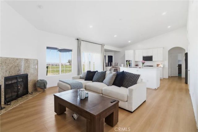 7576 Sunset, Phelan, CA 92371