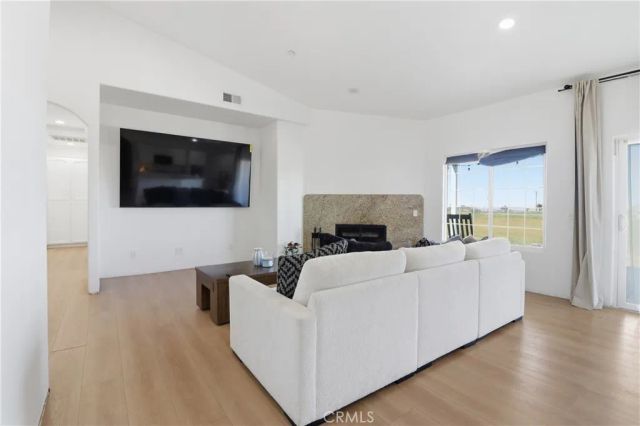 7576 Sunset, Phelan, CA 92371