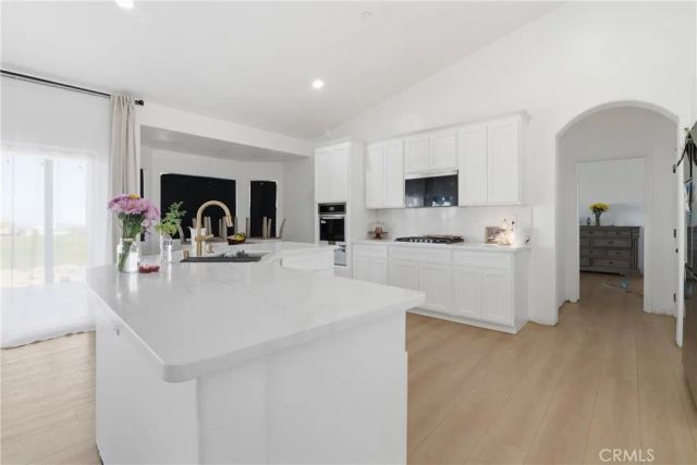 7576 Sunset, Phelan, CA 92371