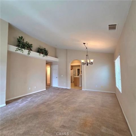 13640 Summit View Street, Hesperia, CA 92344