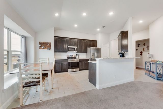 1202 Holly Street, Cleburne, TX 76033