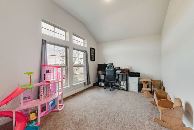 1202 Holly Street, Cleburne, TX 76033