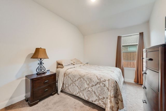 1202 Holly Street, Cleburne, TX 76033