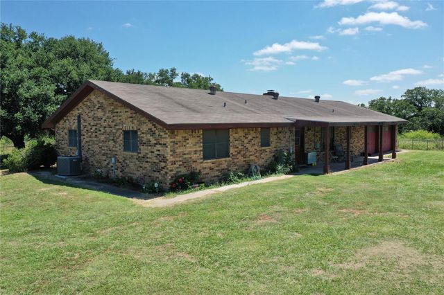 4410 Farm To Market 1115, Flatonia, TX 78959