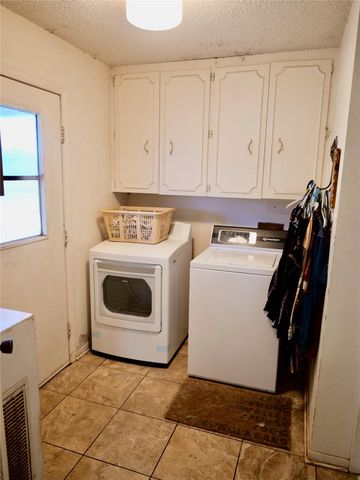 4410 Farm To Market 1115, Flatonia, TX 78959