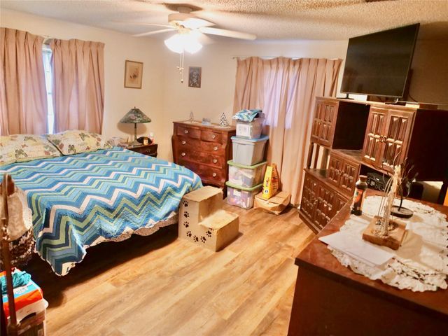 4410 Farm To Market 1115, Flatonia, TX 78959