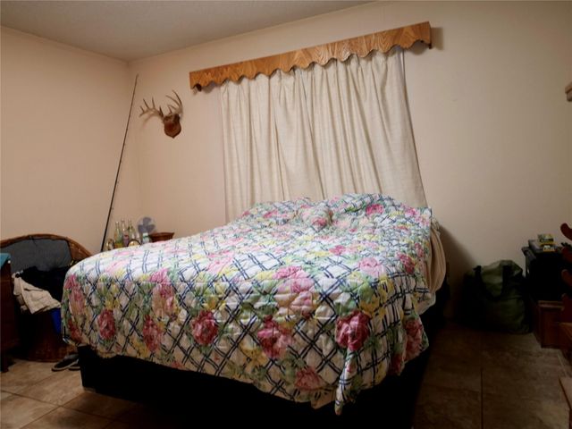 4410 Farm To Market 1115, Flatonia, TX 78959