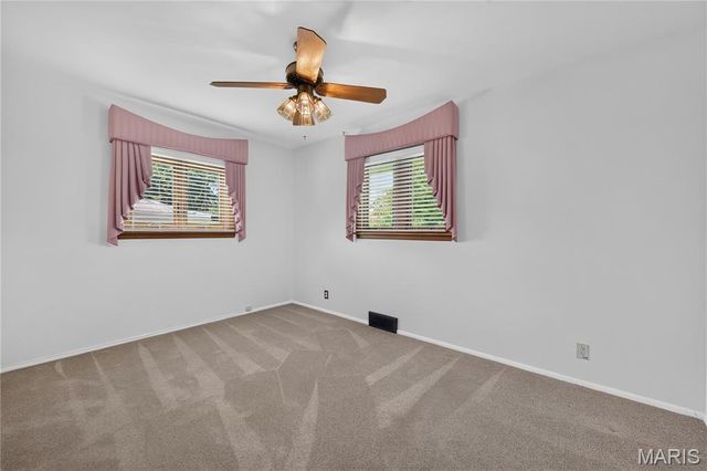 11119 Flori Drive, St Louis, MO 63123