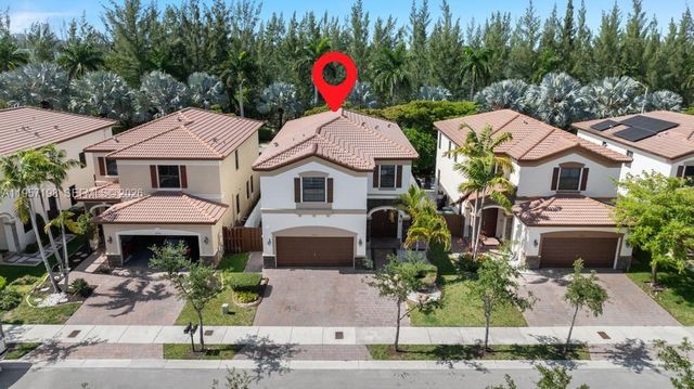 10023 NW 89th Ter, Doral, FL 33178