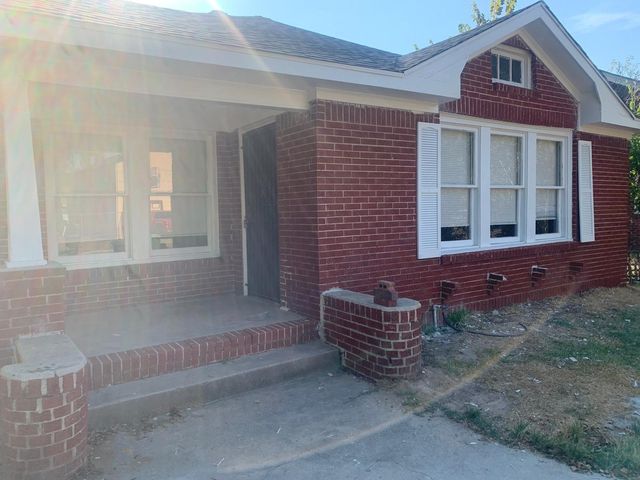 136 Glendale Street, Houston, TX 77012