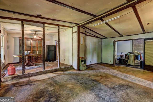 85 Knottingham Court, Stockbridge, GA 30281
