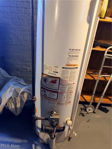 1812 Hastings Avenue, East Cleveland, OH 44112