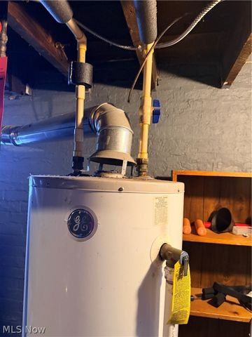 1812 Hastings Avenue, East Cleveland, OH 44112