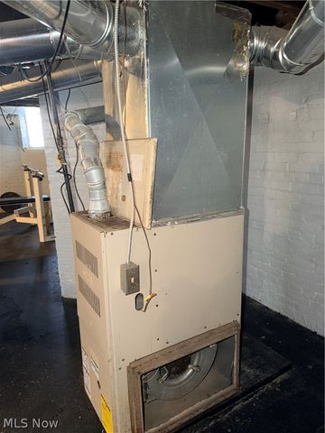 1812 Hastings Avenue, East Cleveland, OH 44112