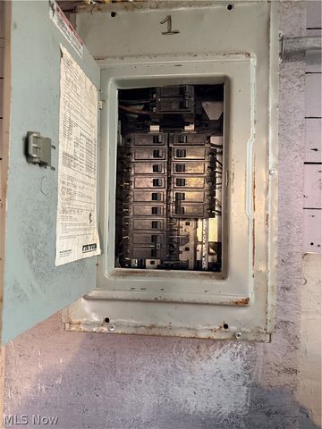 1812 Hastings Avenue, East Cleveland, OH 44112