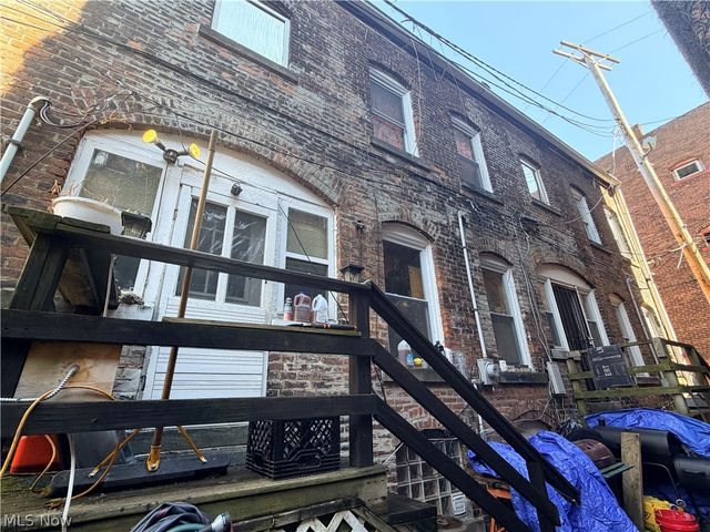 1812 Hastings Avenue, East Cleveland, OH 44112