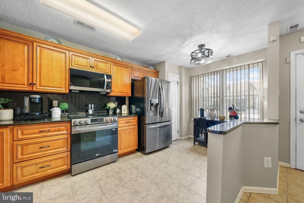 205 ROYAL DR, EVESHAM, NJ 08053 — exterior