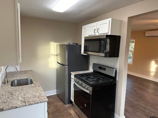 629 S Palace Ave, Tyler, TX 75702