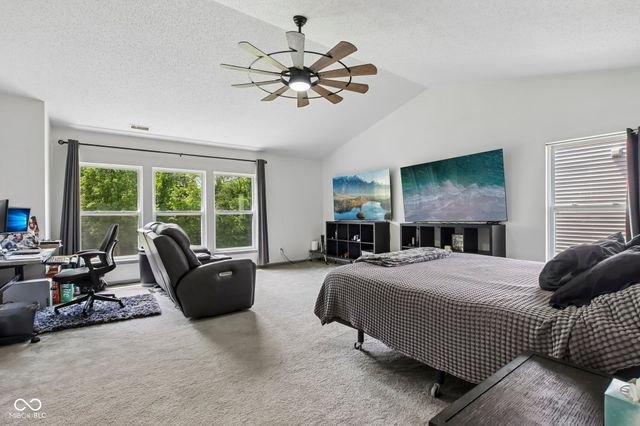 5560 Noble Drive, Indianapolis, IN 46234