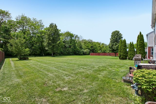 5560 Noble Drive, Indianapolis, IN 46234