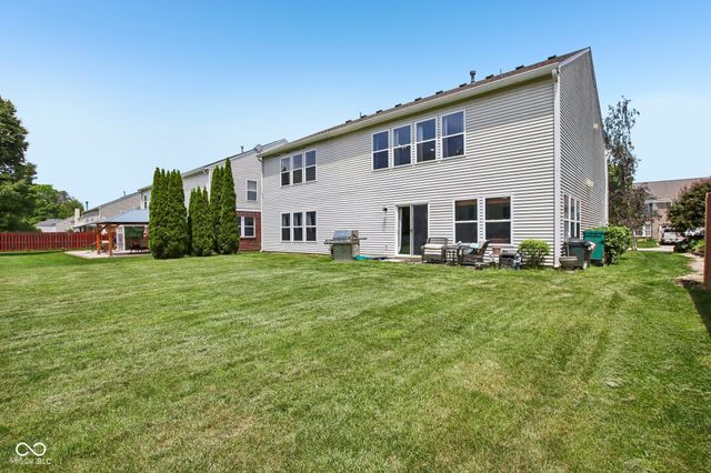 5560 Noble Drive, Indianapolis, IN 46234