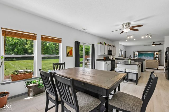 5560 Noble Drive, Indianapolis, IN 46234