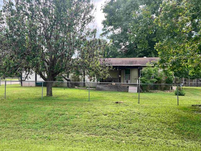 348 Louie Bryan Rd, Longview, TX 75603