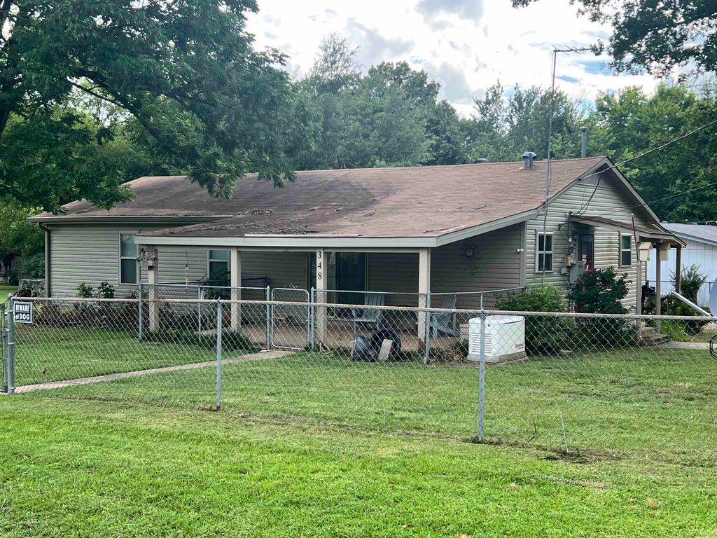 348 Louie Bryan Rd, Longview, TX 75603