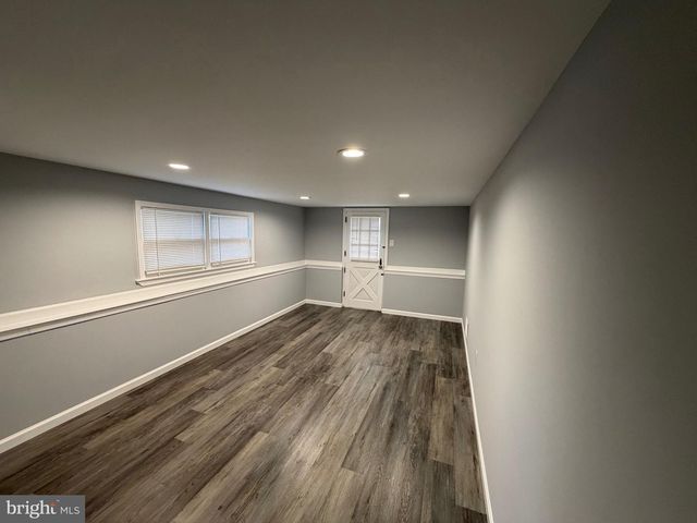 687 BRISTOL RD, Southampton, PA 18966