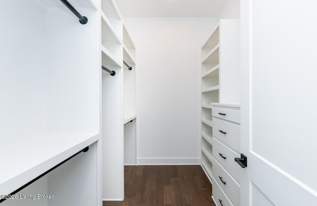 6409 Spring Beauty Ln, Prospect, KY 40059