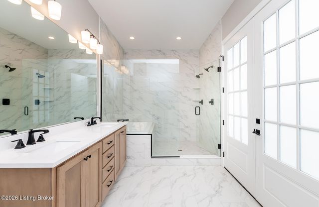 6409 Spring Beauty Ln, Prospect, KY 40059