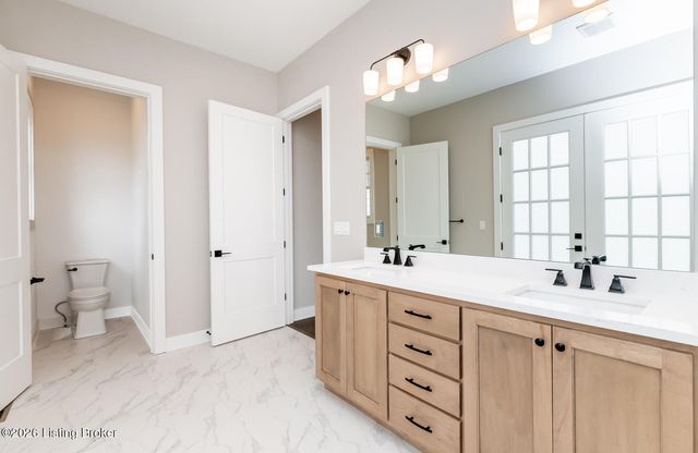 6409 Spring Beauty Ln, Prospect, KY 40059