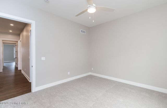 6409 Spring Beauty Ln, Prospect, KY 40059