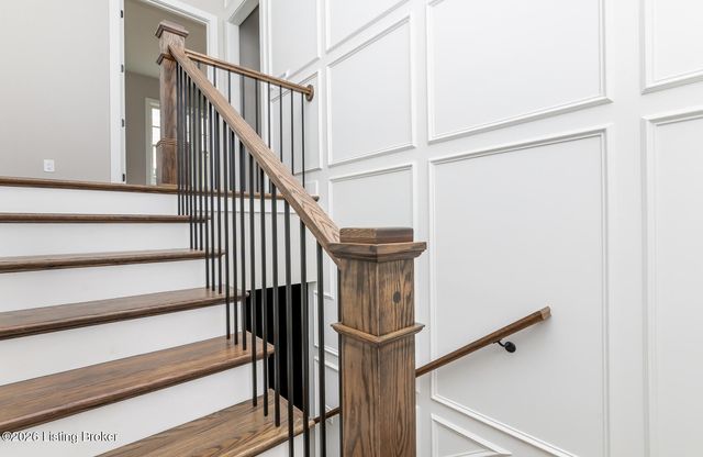 6409 Spring Beauty Ln, Prospect, KY 40059