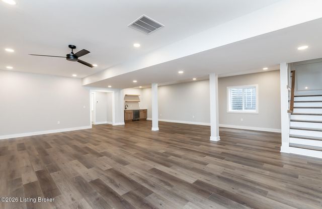 6409 Spring Beauty Ln, Prospect, KY 40059