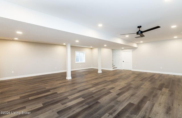 6409 Spring Beauty Ln, Prospect, KY 40059