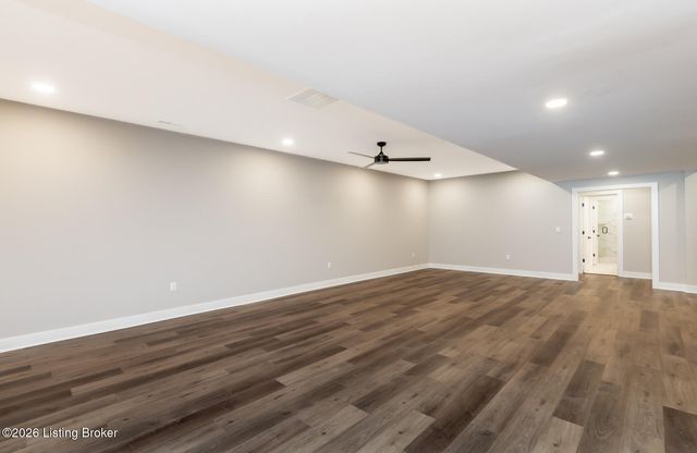 6409 Spring Beauty Ln, Prospect, KY 40059