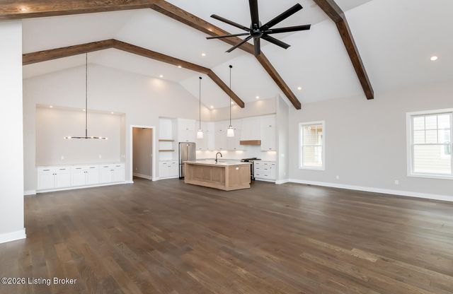 6409 Spring Beauty Ln, Prospect, KY 40059