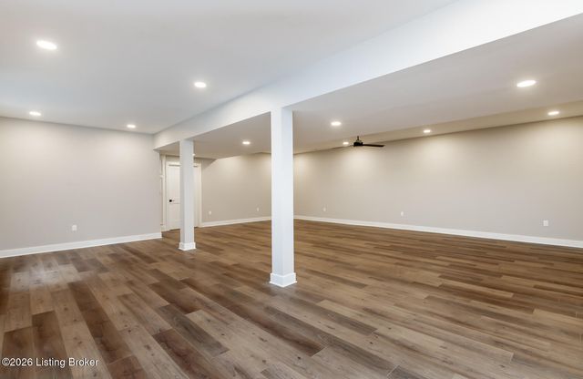 6409 Spring Beauty Ln, Prospect, KY 40059